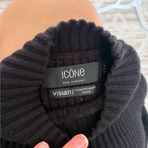 Black Ribbed Top – Simons (S) - Picture 4 of 4